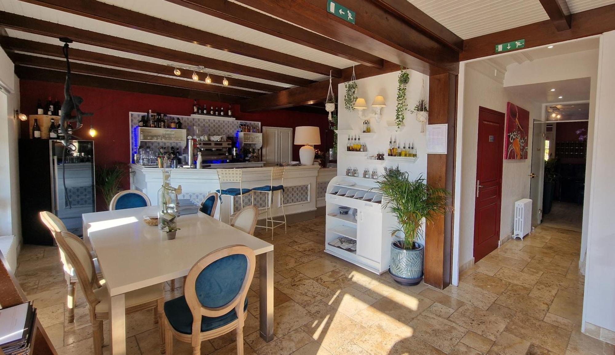 Hotel Saint Jacques Thorigne-sur-Due Exterior photo